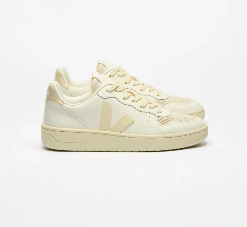 Tênis VEJA Feminino V-10 Couro Calcaire Puro VEJA - VERT Oficial