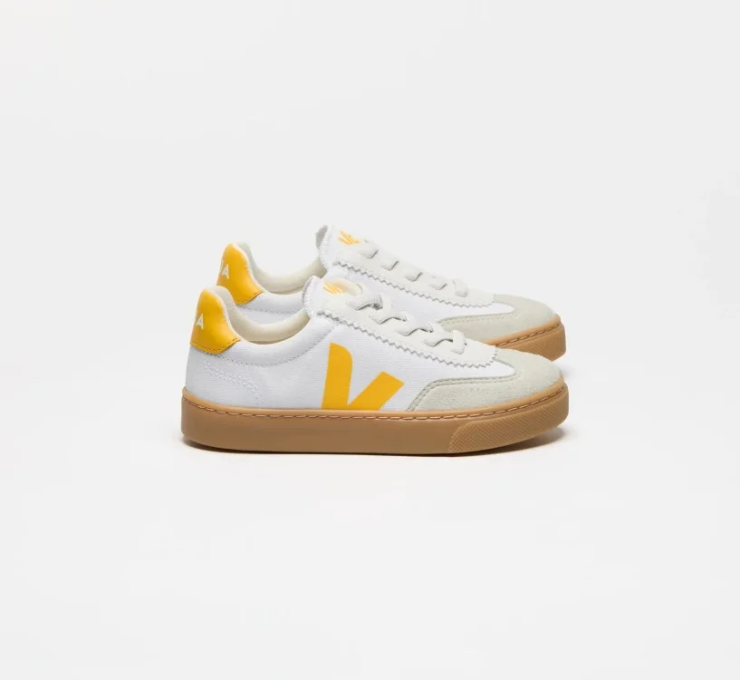 Tênis VEJA Infantil Volley Júnior - Lona Branco Sunshine Natural VEJA - VERT Oficial