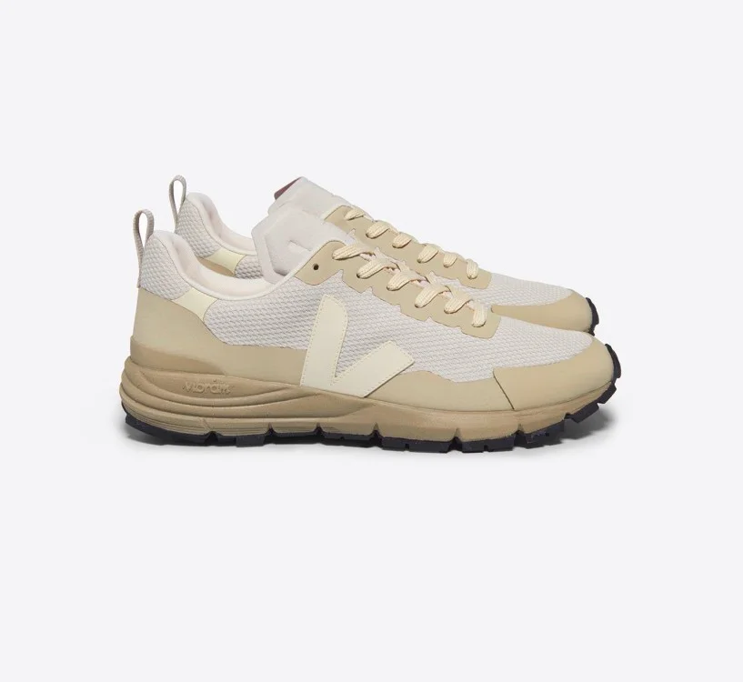 Tênis VEJA Feminino Dekkan Alveomesh Natural Pierre Calcaire VEJA - VERT Oficial