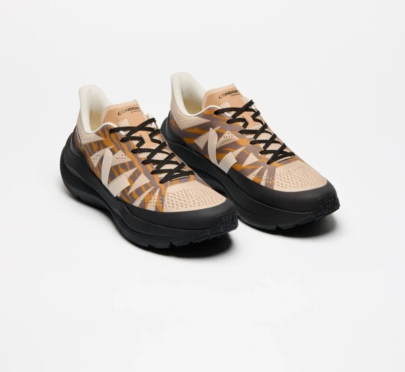 Tênis Masculino VEJA Condor 3 Advanced X Cesar Villalba - Areia Cashew Ouro 2