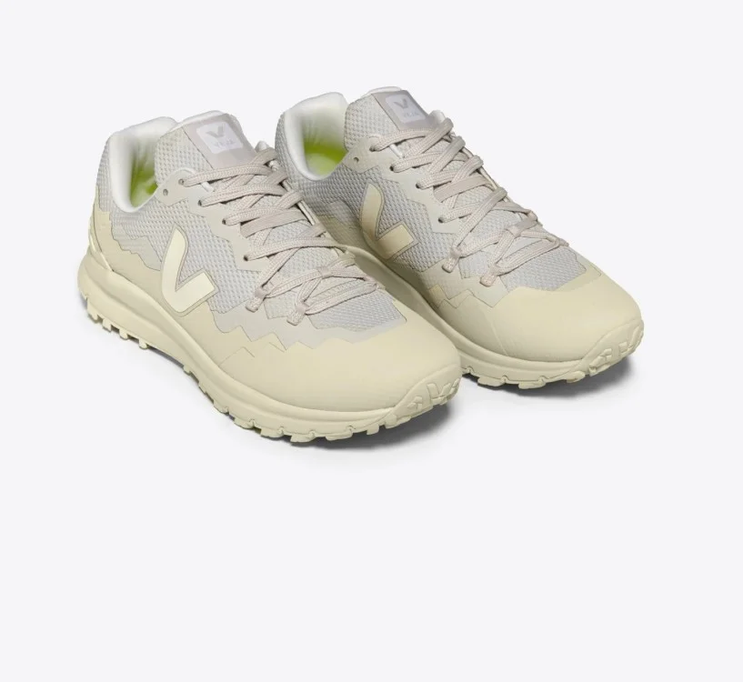 Tênis VEJA feminino Fitz Roy trilha bege - VERT 2