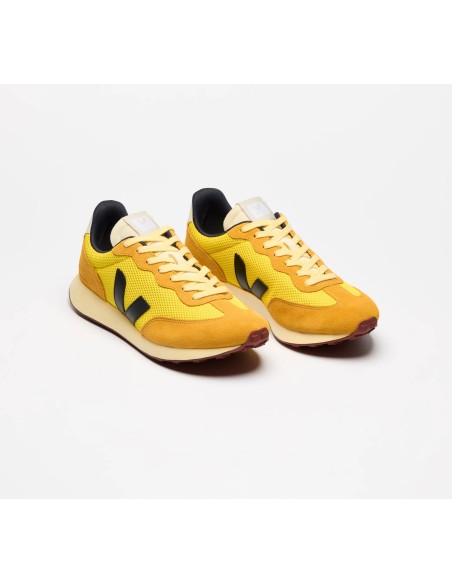 Tênis VEJA feminino Rio Branco II amarelo e preto VEJA - VERT
