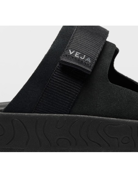 Sandália VEJA Feminina Arpoador suede preta - VERT Oficial