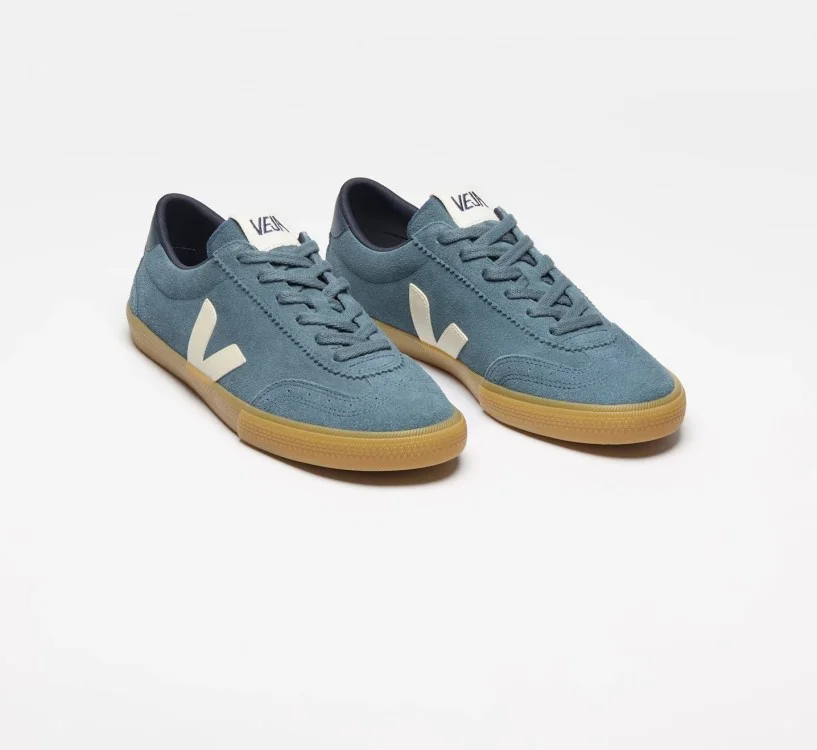 Tênis VEJA Feminino Volley Suede California com sola natural Oficial 2