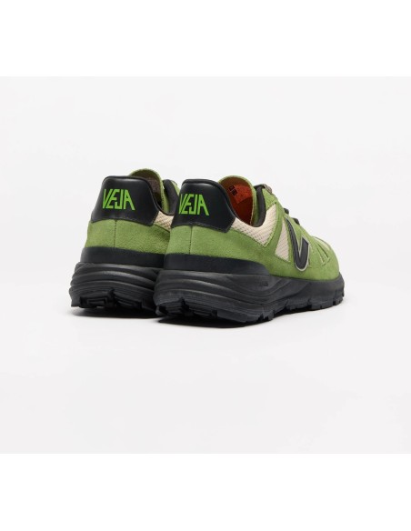 Tênis VEJA Masculino Salar casual bege, verde e preto VEJA - VERT