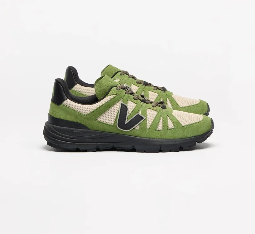 Tênis VEJA Masculino Salar casual bege, verde e preto VEJA - VERT