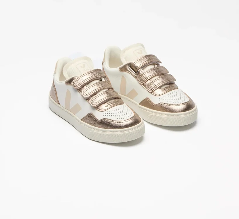 Tênis VEJA V-90 Júnior branco e bronze VEJA - VERT Oficial 2