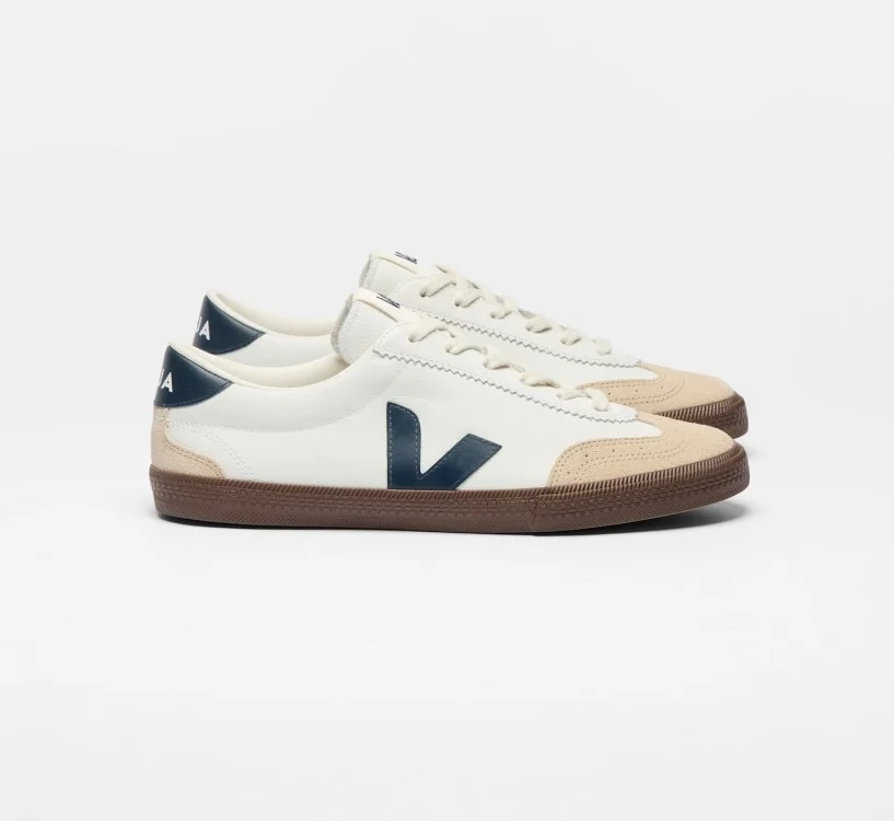 Tênis VEJA Feminino Volley Couro Branco Nautico Bark VEJA - VERT Oficial