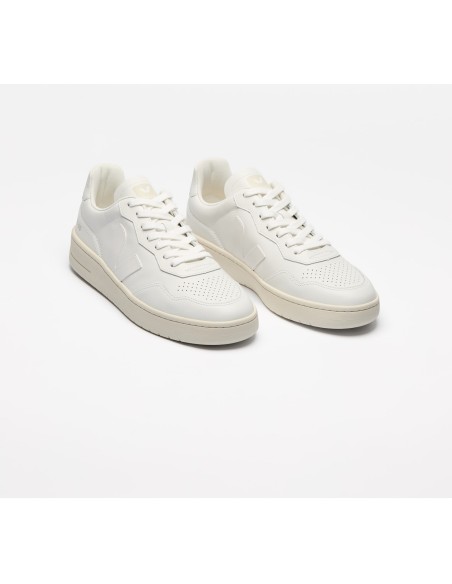 Tênis VEJA Feminino V-90 Couro Branco VEJA - VERT Oficial