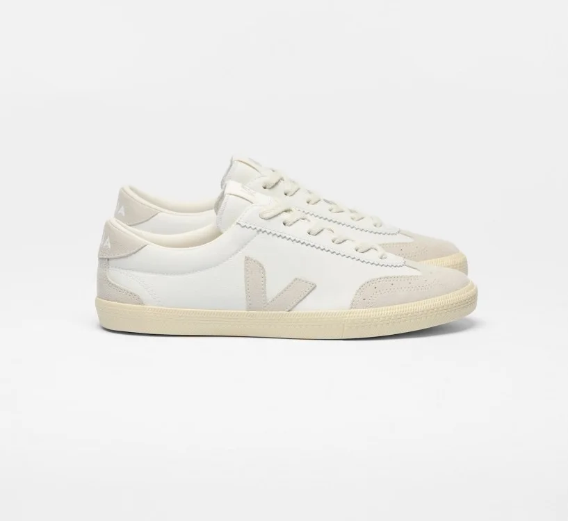 Tênis VEJA Feminino Volley Couro Branco Natural VEJA - VERT Oficial