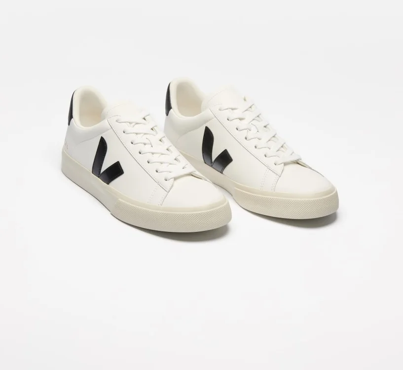 Tênis VEJA Masculino Campo Couro Branco Orange Fluo VEJA