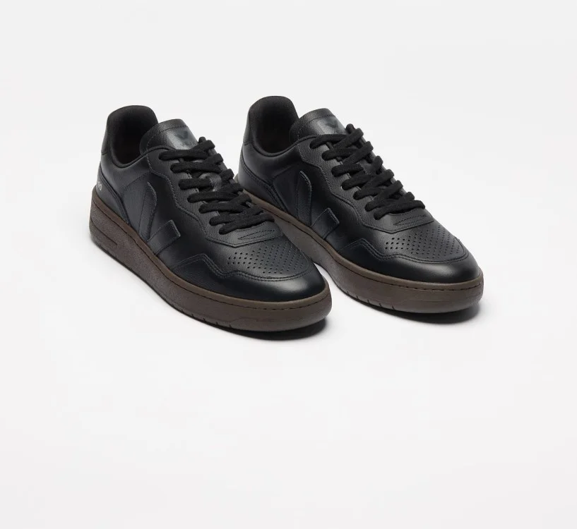 Tênis VEJA Masculino V-90 Couro Preto Eagle 2