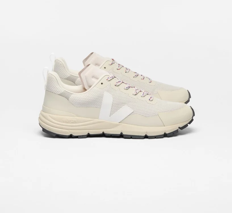 Tênis VEJA Feminino Dekkan Alveomesh Natural Branco VEJA - VERT Oficial