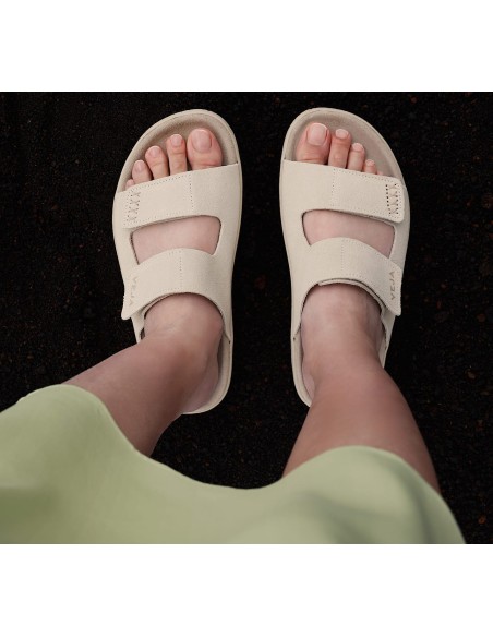 Sandália VEJA Feminino Etna Suede Pierre Almond VEJA - VERT Oficial