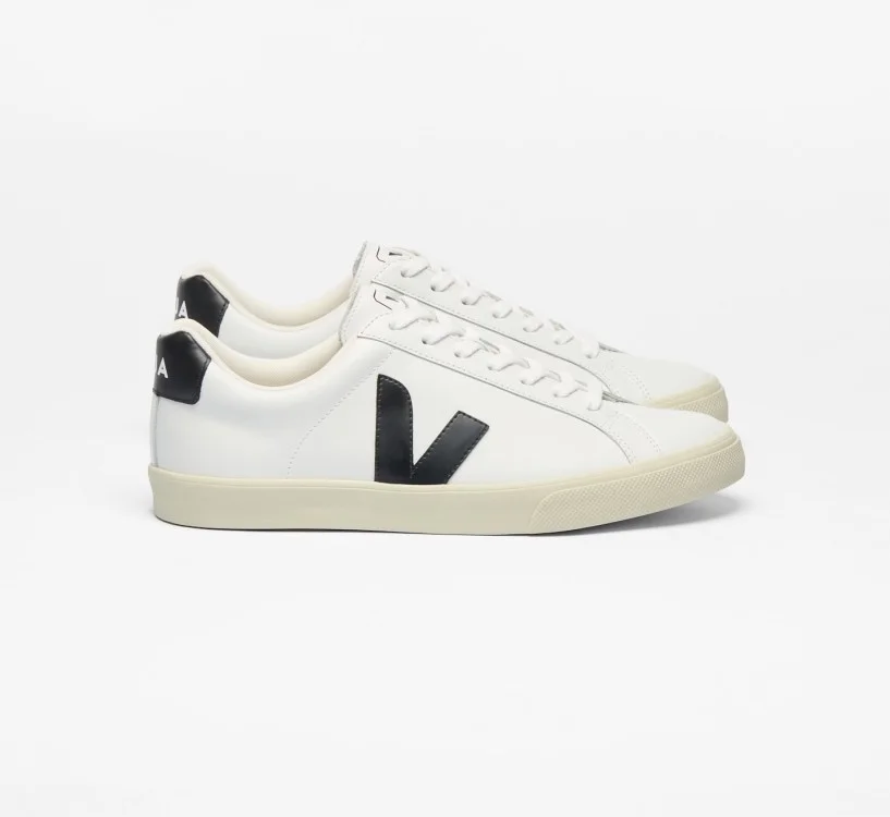 Tênis VEJA Feminino Esplar Couro Branco Preto VEJA - VERT Oficial