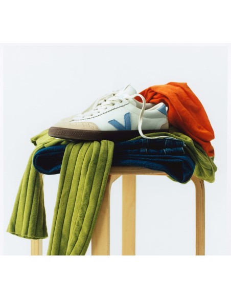 Tênis VEJA feminino Volley couro branco e azul - Oficial