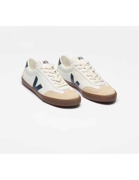 Tênis VEJA Masculino Volley Couro Branco Nautico Bark VEJA - VERT Oficial