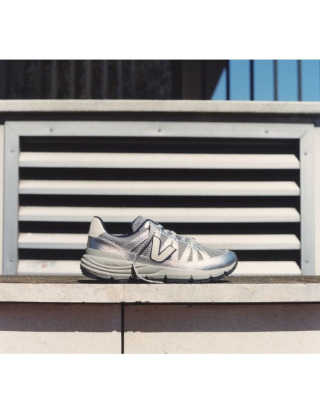 Tênis VEJA Feminino Salar casual cinza e prata VEJA - VERT