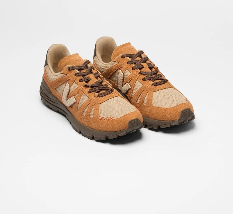 Tênis Masculino Salar VEJA x Carnan Salar Alveomesh Umber 2