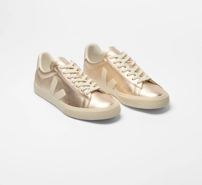 Tênis VEJA VERT Feminino Campo Couro Prateado 2