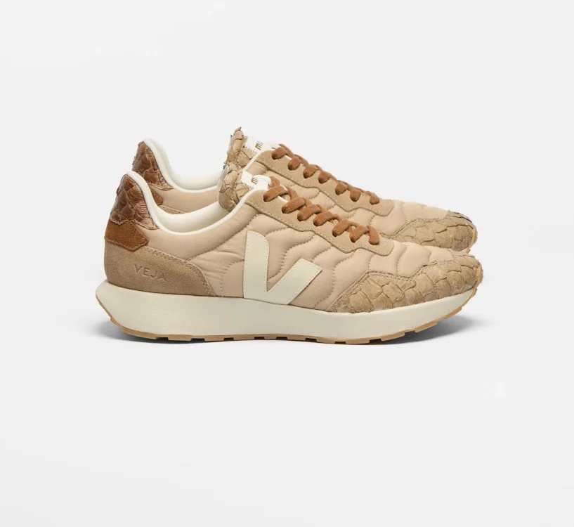 Tênis VEJA VERT Feminino Paulistana Nolyn VEJA X MISCI Amêndoa