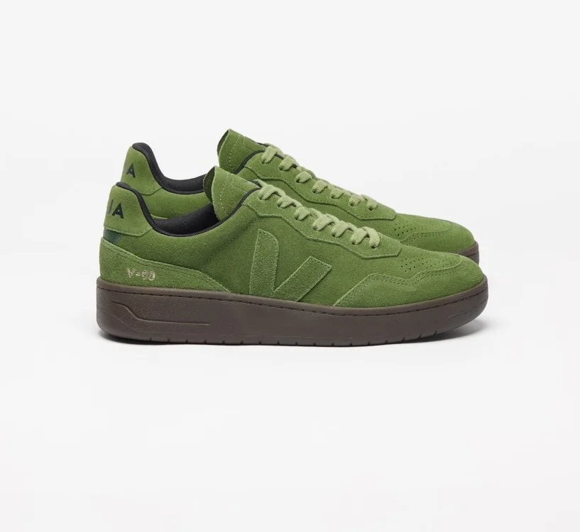 Tênis VEJA Feminino V-90 Camurça Militar Eagle