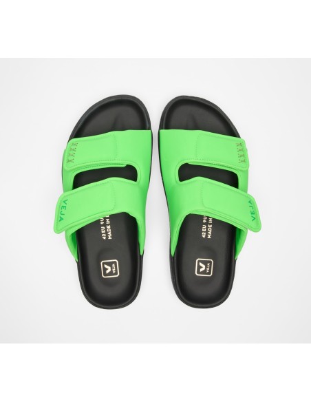 Sandália VEJA VERT Feminina Etna Bold Couro Verde