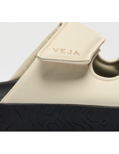 Sandália VEJA VERT Feminina Etna Bold Couro Cashew