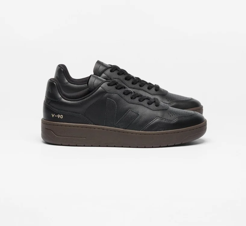 Tênis VEJA Feminino V-90 Couro Preto Eagle