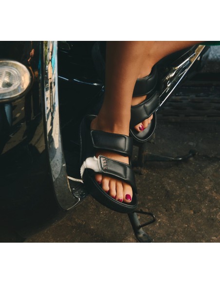 Sandália VEJA VERT Feminina Etna Bold Couro Preto