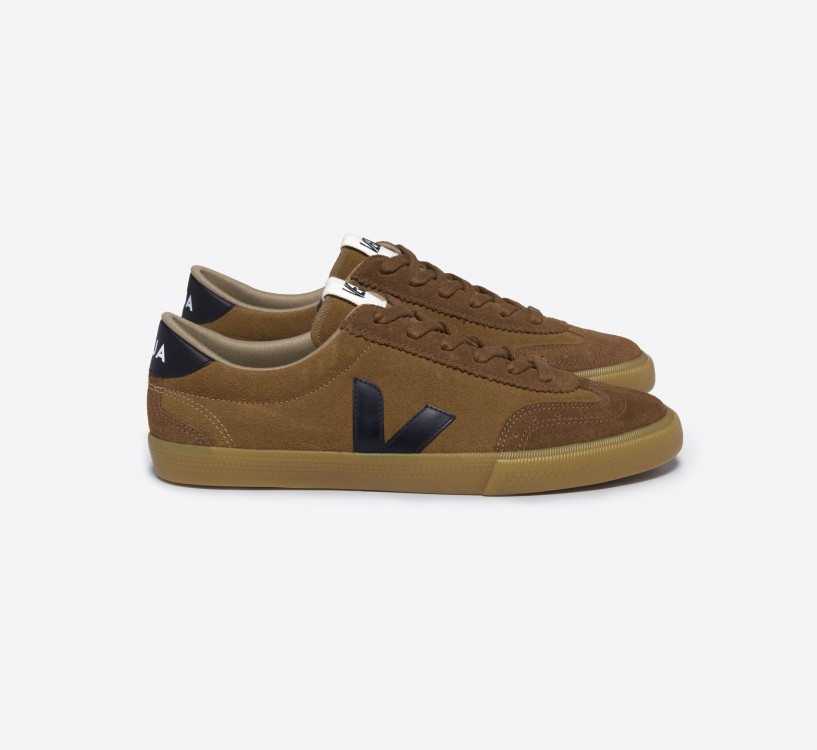 Tênis VEJA Masculino Volley Suede Camel Preto VEJA - VERT Oficial