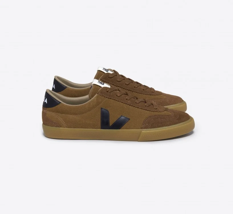 Tênis VEJA Feminino Volley Suede Camel Preto VEJA - VERT Oficial