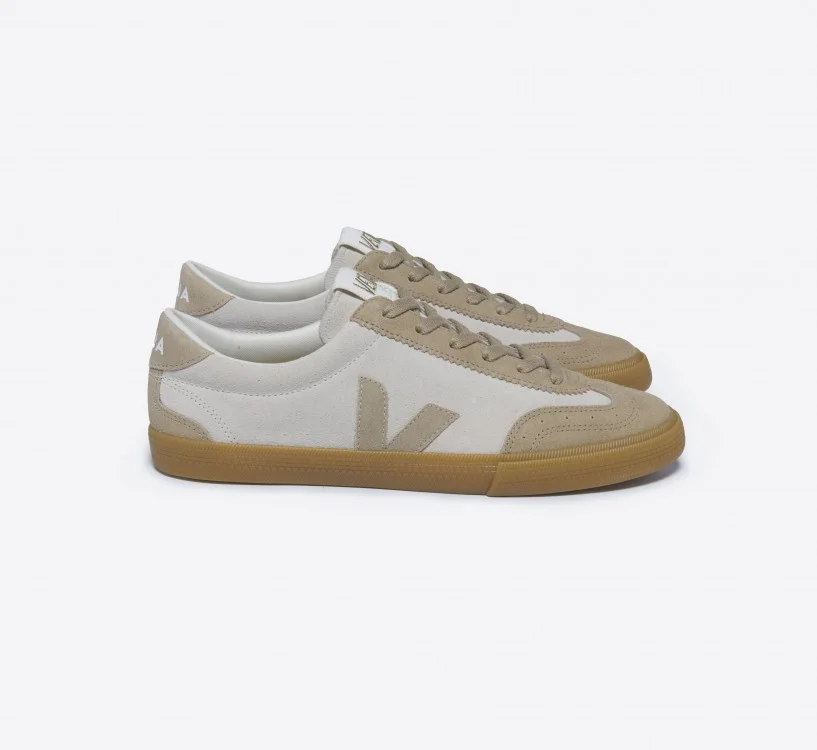 Tênis VEJA Feminino Volley Suede Natural Sahara Natural VEJA - VERT Oficial