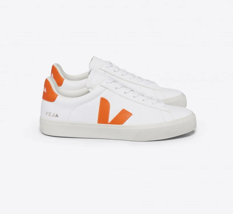 Tênis VEJA Feminino Campo Couro Branco Fury VEJA - VERT Oficial