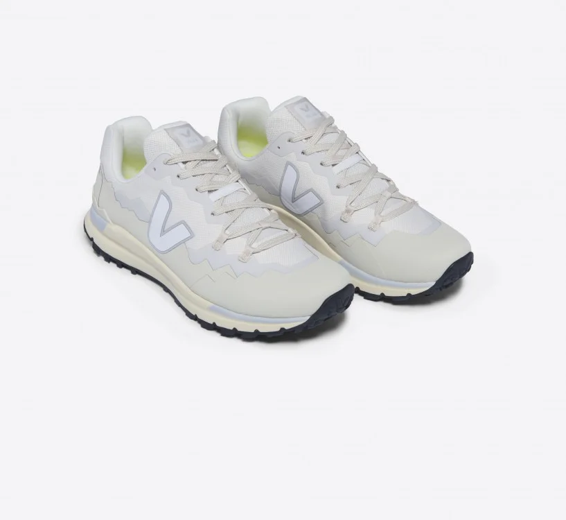 Tênis VEJA Feminino Fitz Roy Trek Shell Gravel Branco VEJA - VERT Oficial 2