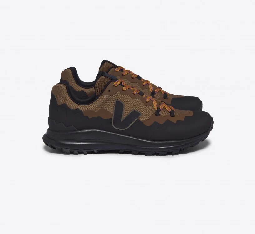 Tênis VEJA Feminino Fitz Roy Trek Shell Terra Preto VEJA - VERT Oficial