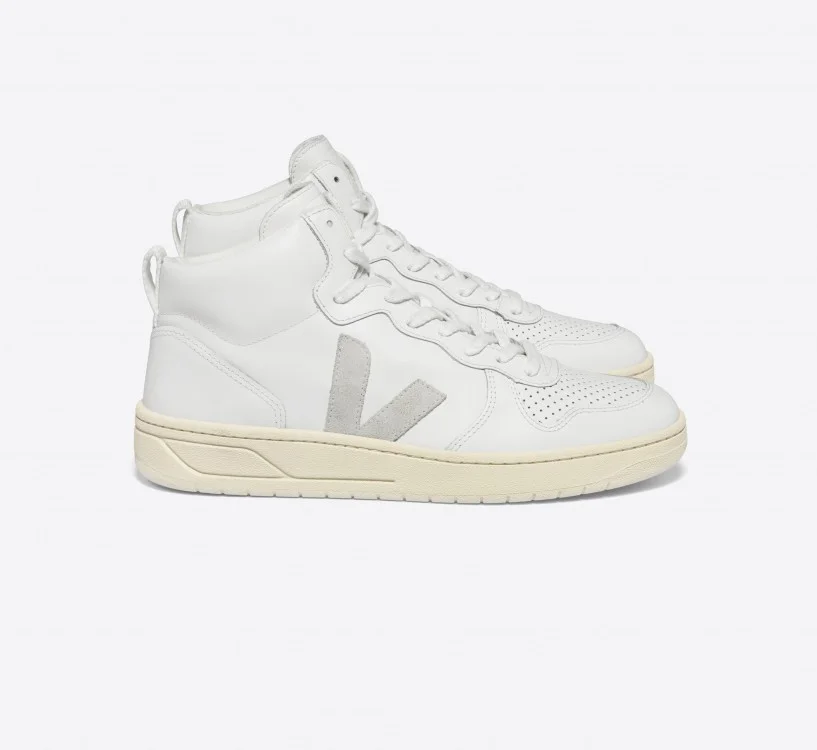 Tênis VEJA Masculino V-15 Couro Branco Natural VEJA - VERT Oficial