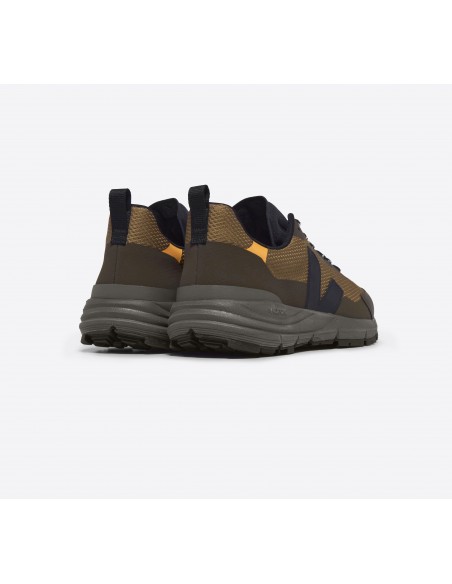 Tênis VEJA Feminino Dekkan Alveomesh Tent Preto Ouro VEJA - VERT Oficial