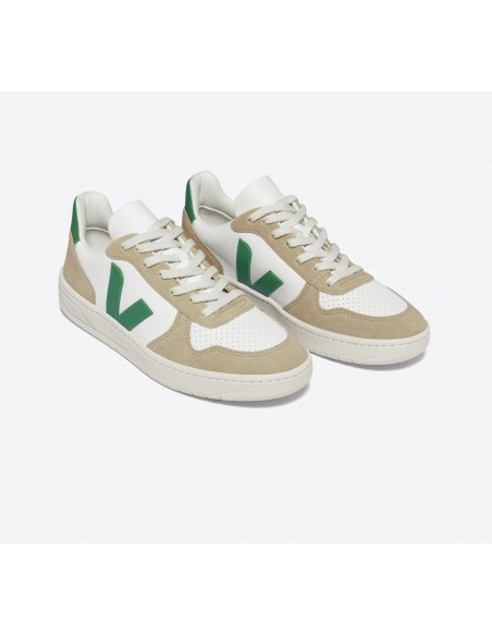 Tênis VEJA Feminino V-10 Couro Branco Emeraude Sahara VEJA - VERT Oficial