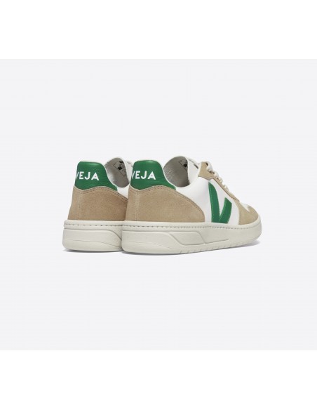 Tênis VEJA Masculino V-10 Couro Branco Emeraude Sahara VEJA - VERT Oficial