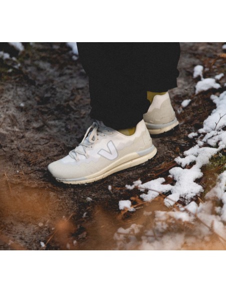 Tênis VEJA Feminino Fitz Roy Trek Shell Gravel Branco VEJA - VERT Oficial