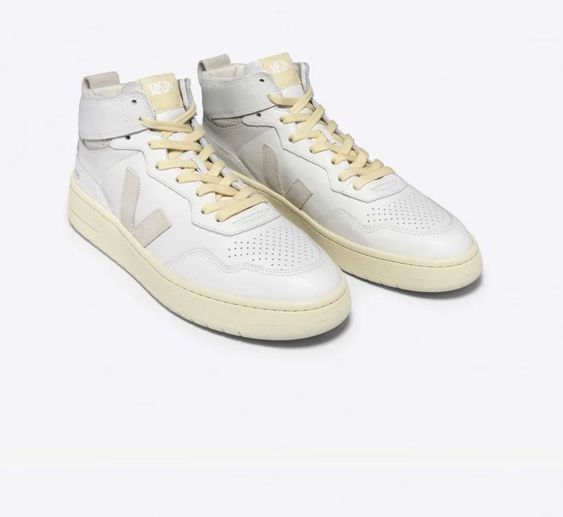 Tênis VEJA Feminino V-95 Couro Branco Natural VEJA - VERT Oficial 2