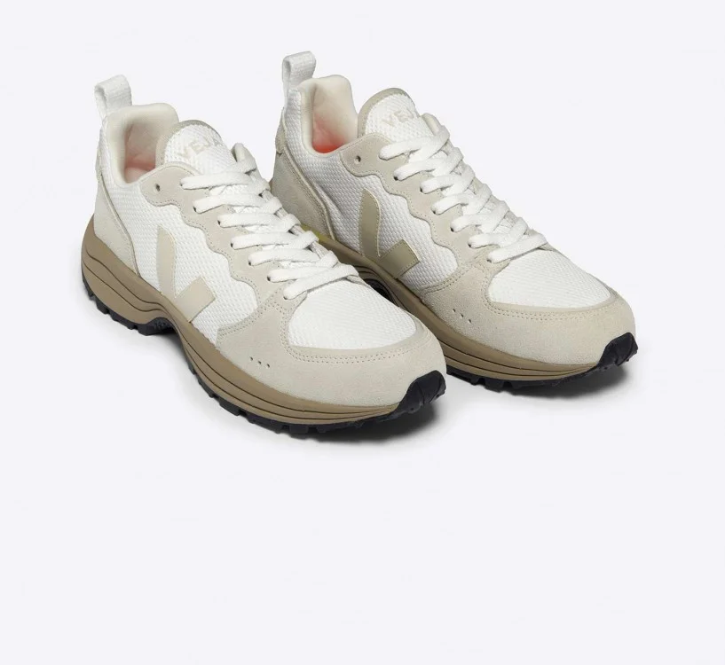 Tênis VEJA Feminino Venturi II Alveomesh Branco Pierre Dune VEJA - VERT Oficial 2