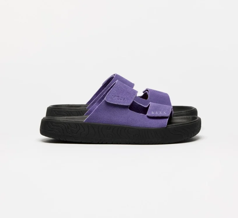 Sandália VEJA Feminino Etna Suede Açai Preto VEJA - VERT Oficial